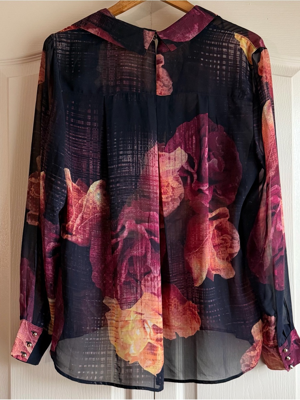 Robert Rodriguez Floral Sheer Button Up Blouse - Picture 9 of 10